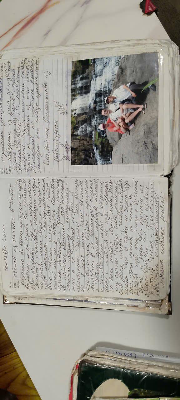 Handwritten guest book entry from a traveller who rode with Easy Rider Vietnam Loops